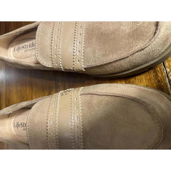 LifeStride Suede Shoes Women's 9 Tan Loafers Comfort EUC - Picture 3 of 7